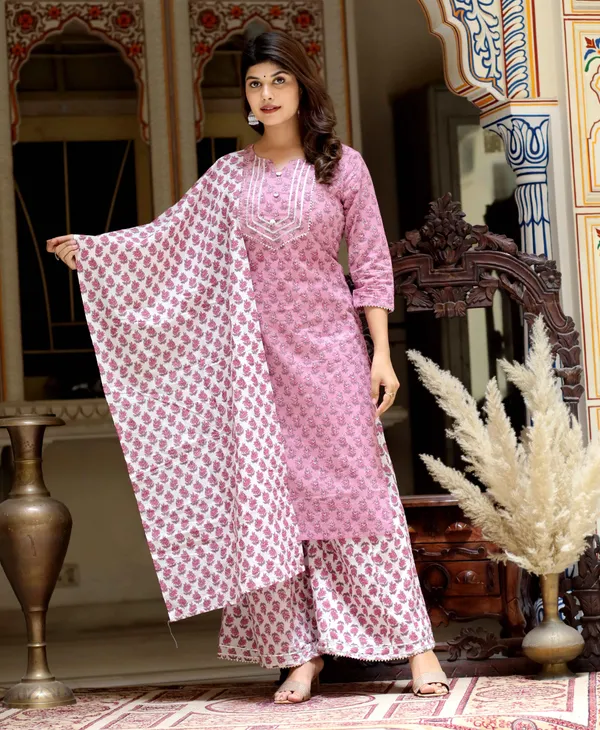 Women's_Pink_Cotton_Kurta_With_Palazzo_&_Dupatta_Set_-_Doriyan