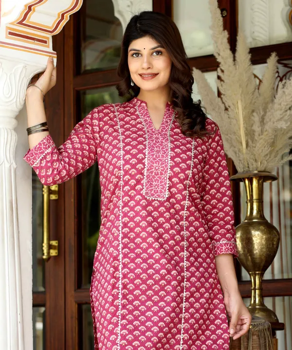 Women's_Pink_Floral_Printed_Cotton_Kurta_With_PalazzoÃ‚_-_Doriyan