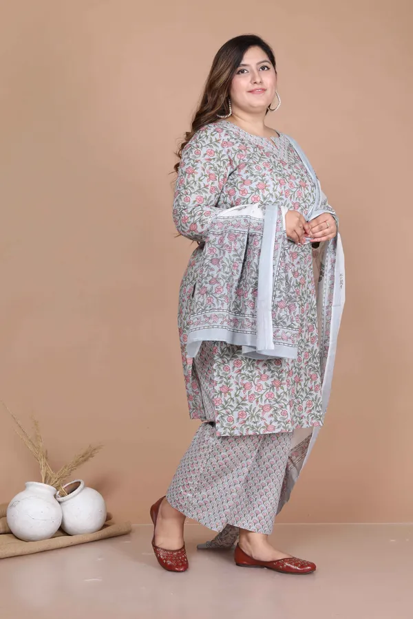 Women's_Plus_Size_Blue_Floral_Printed_Gota_Patti_Cotton_Kurta_With_Palazzo_And_Dupatta_Set_-_Doriyan