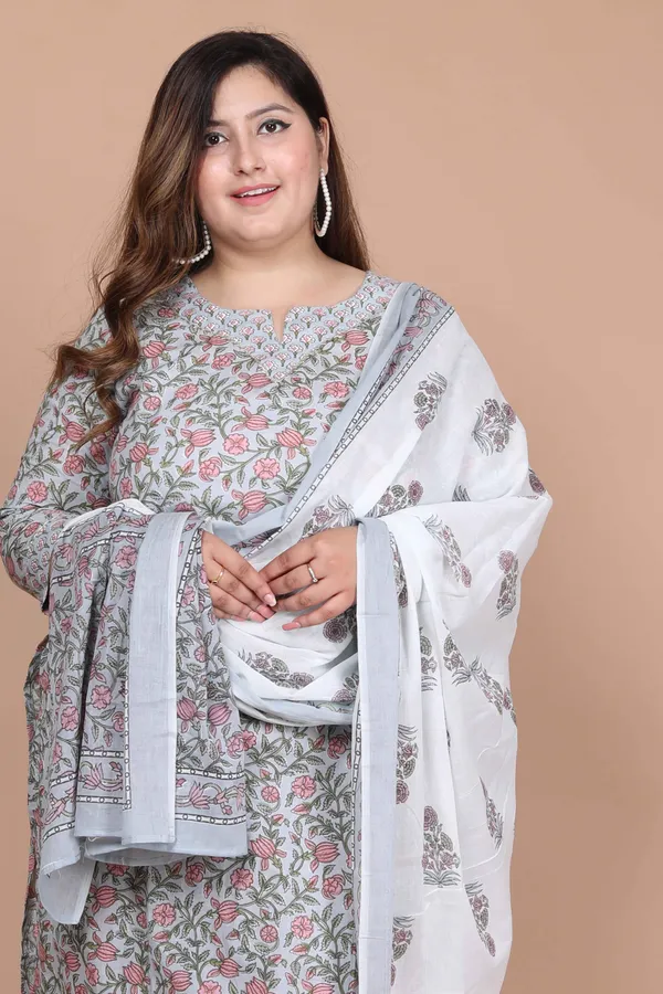 Women's_Plus_Size_Blue_Floral_Printed_Gota_Patti_Cotton_Kurta_With_Palazzo_And_Dupatta_Set_-_Doriyan