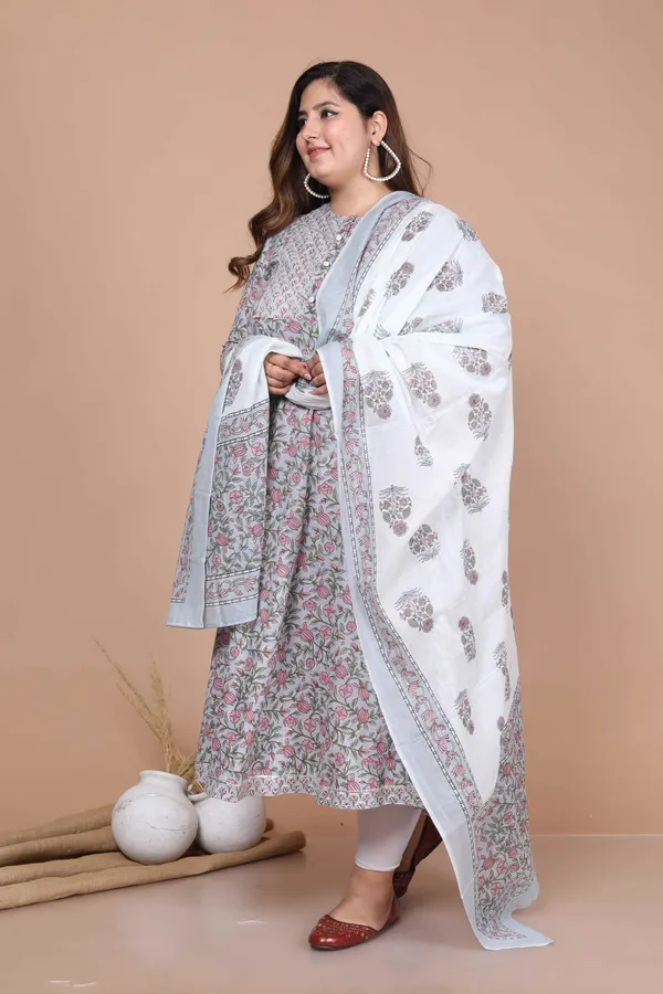 Women's_Plus_Size_Blue_Printed_With_Gota_Patti_Work_Anarkali_Kurta_With_Dupatta_-_Doriyan