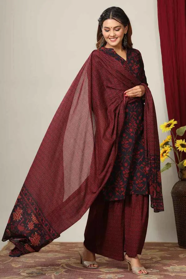 Women's_Pure_Cotton_Printed_Straight_Kurta_And_Sharara_With_Dupatta_Set_-_Doriyan