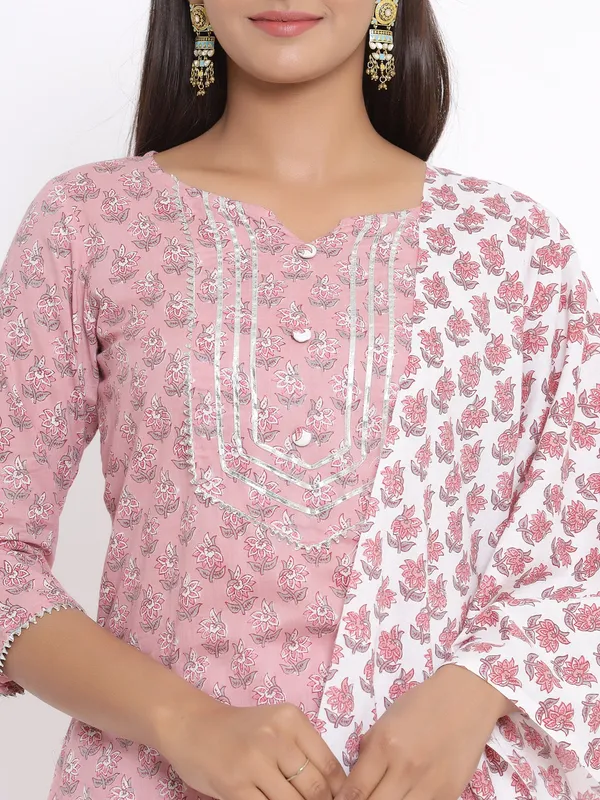 Women's_Pink_Floral_Printed_Gotta_Patti_Pure_Cotton_Kurta_With_Palazzo_And_Dupatta_Set_-_Doriyan