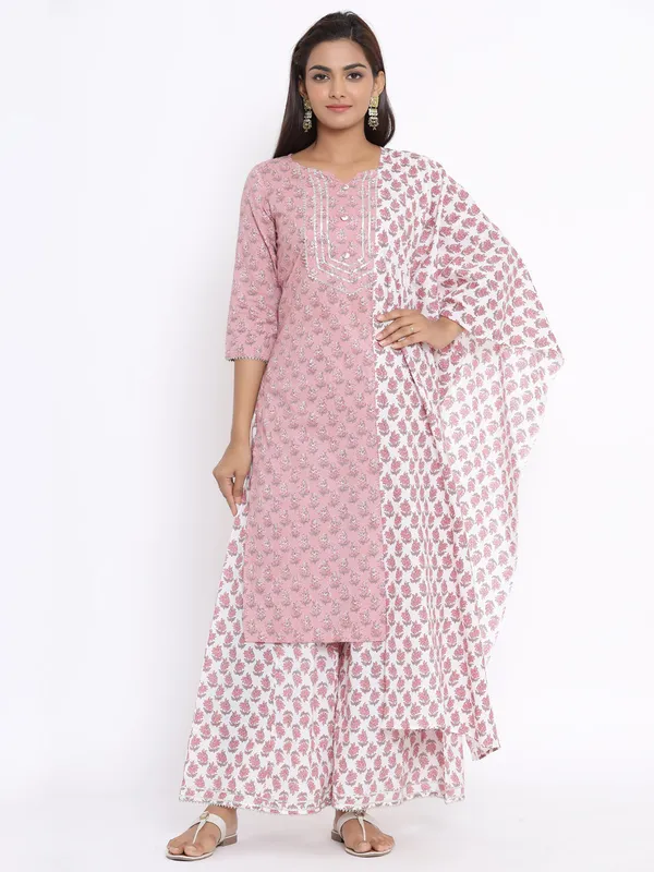 Women's_Pink_Floral_Printed_Gotta_Patti_Pure_Cotton_Kurta_With_Palazzo_And_Dupatta_Set_-_Doriyan