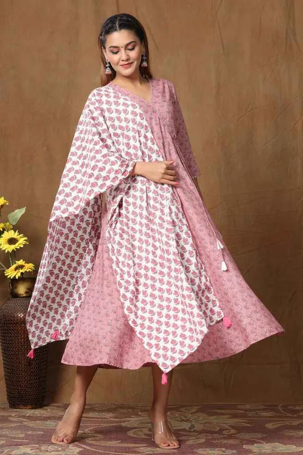 Women's_Pink_Floral_Printed_Pure_Cotton_Kurta_With_Dupatta_Set_-_Doriyan