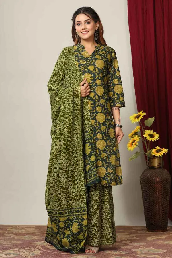 Women's_Green_Floral_Printed_Pure_Cotton_Kurta_With_Sharara_&_With_Dupatta_-_Doriyan