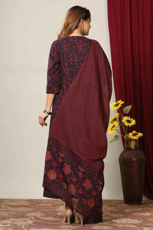 Women's_Maroon_Printed_Cotton_Anarkali_Kurta_&_Dupatta_-_Doriyan