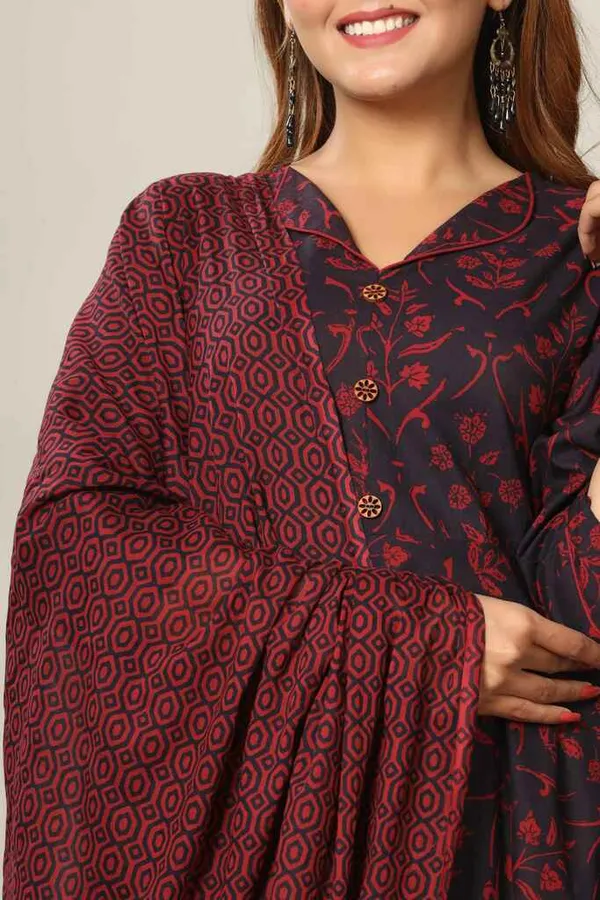 Women's_Maroon_Printed_Cotton_Anarkali_Kurta_&_Dupatta_-_Doriyan
