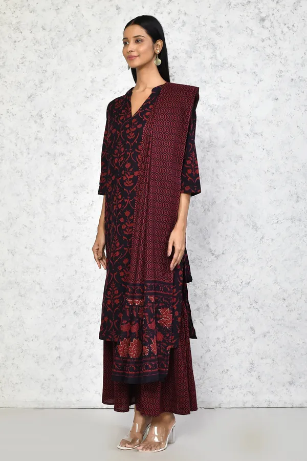 Women's_Cotton_Floral_Print_Straight_Kurta_Sharara_And_Dupatta_Set_-_Doriyan