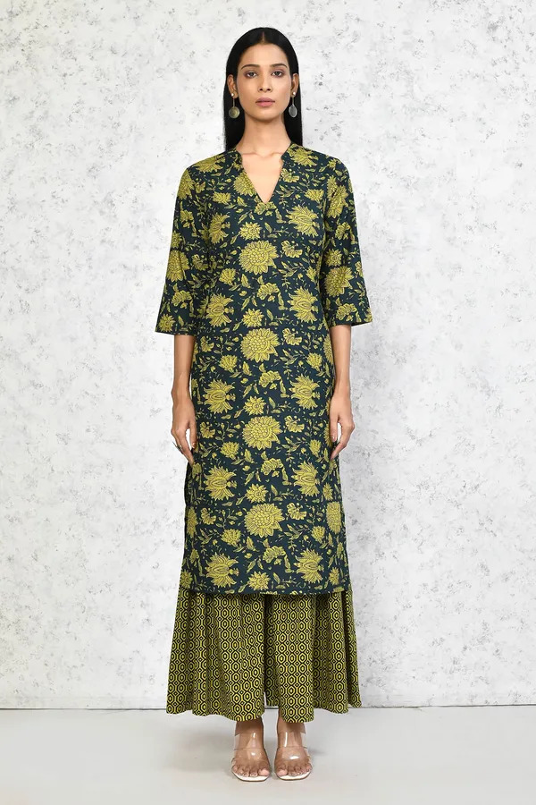 Women's_Green_&_Yellow_Floral_Printed_Pure_Cotton_Kurta_With_Sharara_-_Doriyan