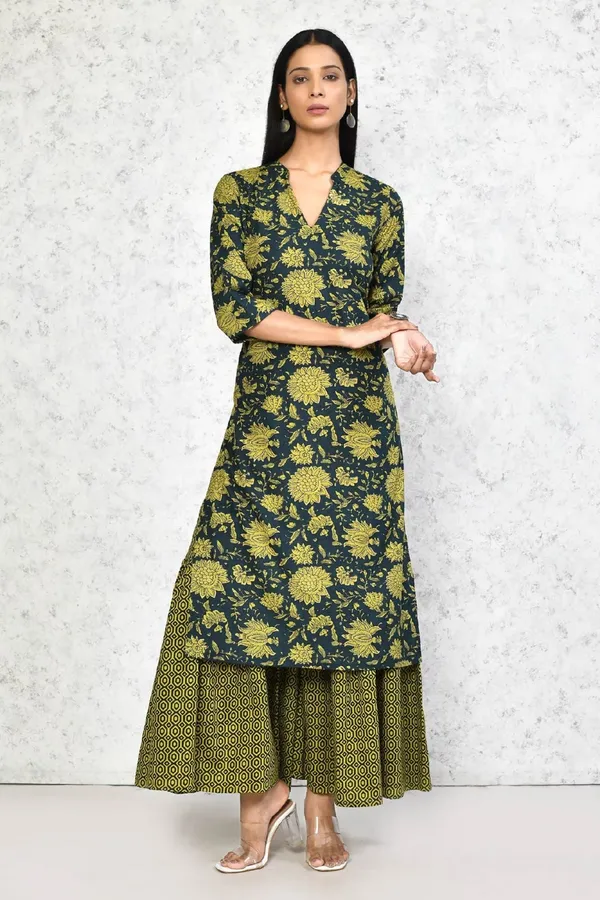 Women's_Green_&_Yellow_Floral_Printed_Pure_Cotton_Kurta_With_Sharara_-_Doriyan