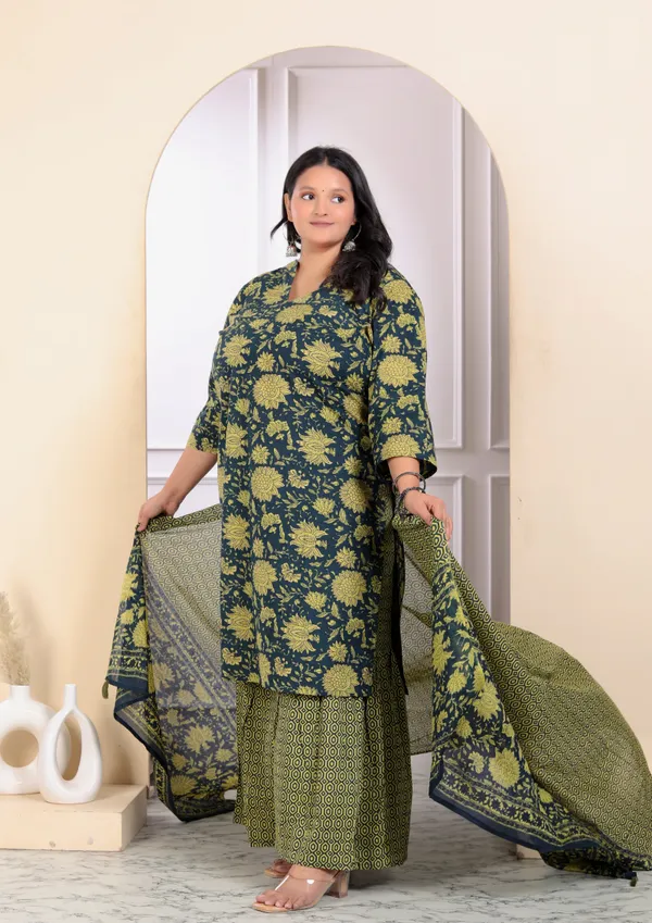 Women's_Plus_Size_Green_Cotton_Floral_Printed_Kurta_With_Sharara_And_Dupatta_-_Doriyan