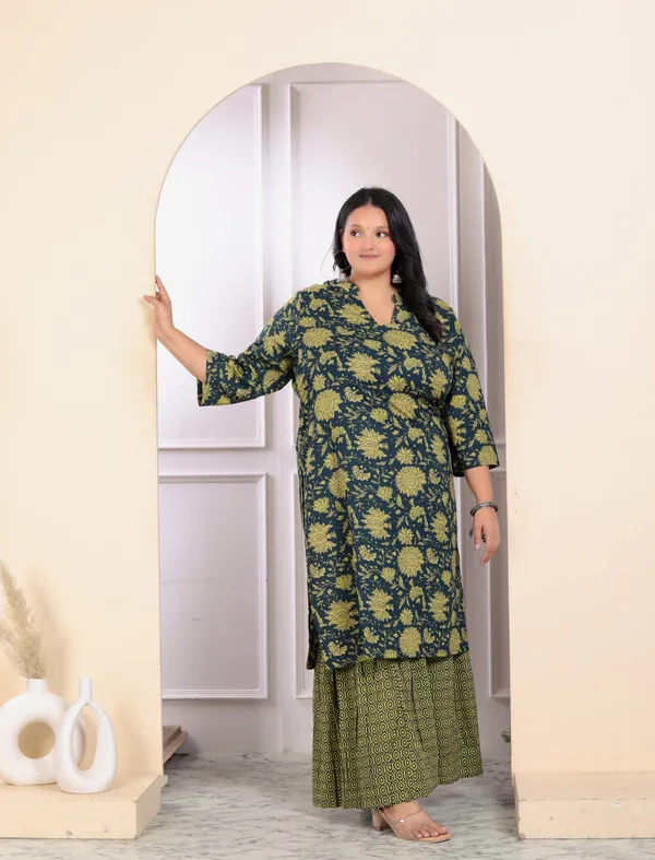 Women's_Plus_Size_Green_Cotton_Floral_Printed_Kurta_With_Sharara_-_Doriyan
