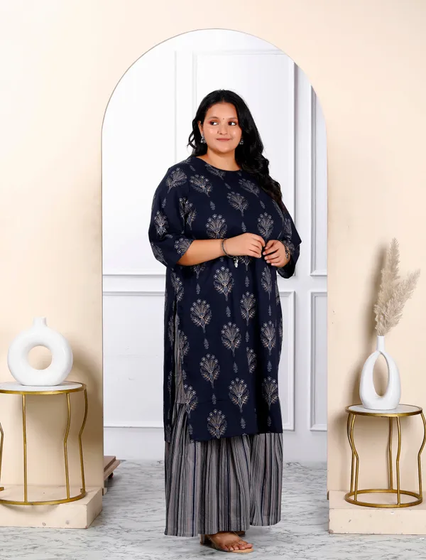 Women's_Plus_Size_Blue_And_Grey_Printed_Pure_Cotton_Kurta_With_Sharara_-_Doriyan