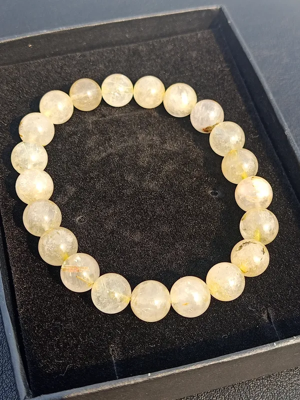Golden_Rutile