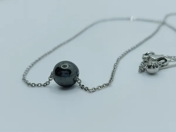 Grey_Karz_Mukti_Pendant_Which_Attracts_money_and_financial_stability