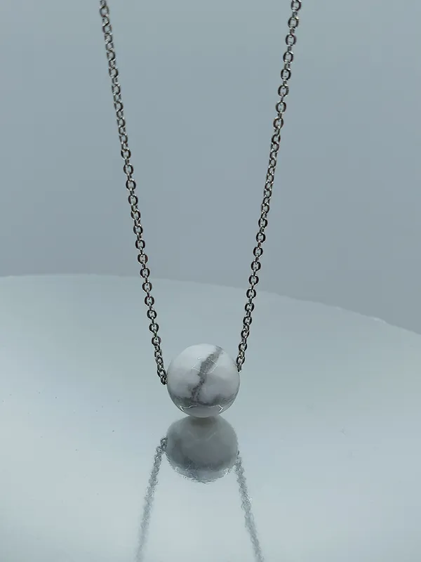 Stress_and_Anxiety_Reduction,_Howlite__&_Pendant_(Enhances_Sleep_Quality)