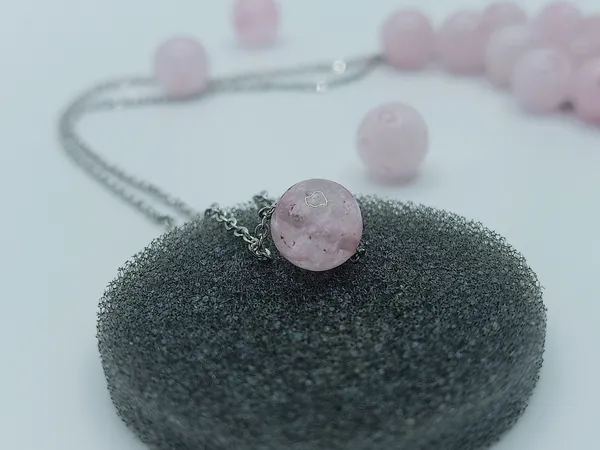 Pink__Premium_Chain_Which_Promotes_Love_&_Attraction