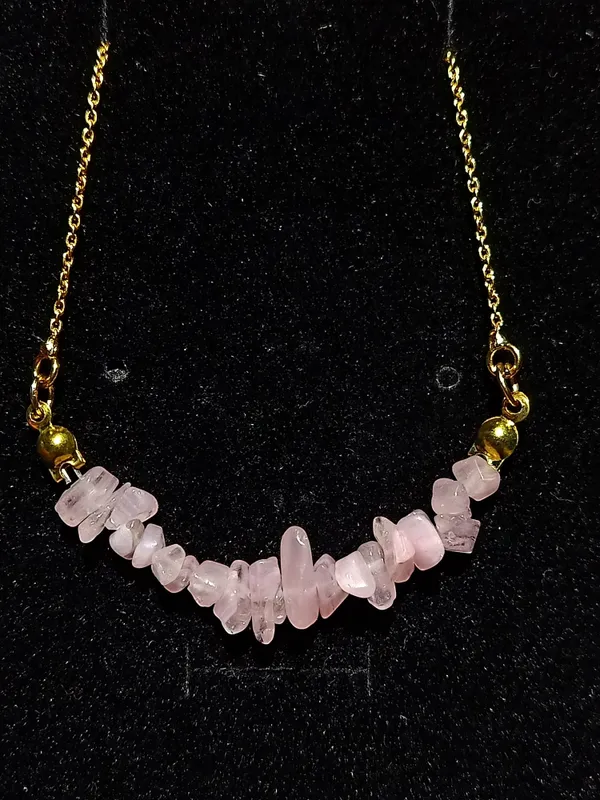 Premium_Elegant_Glass_Chips_Necklace_(Pink_&_Gold)