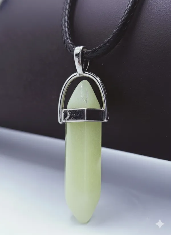 Dark_in_the_Glow_Pendant_(Unisex)