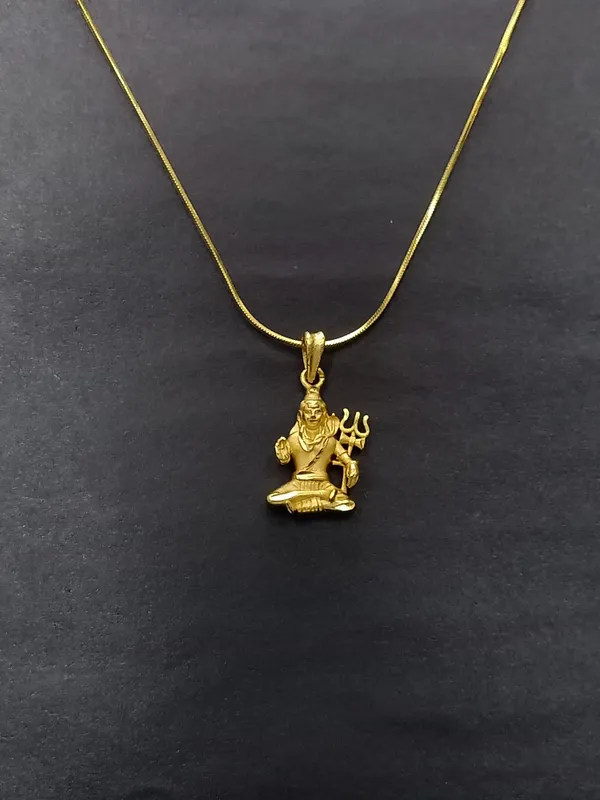 Gold_Elegant_&_Premium_Locket_Blessed_With_Lord_Shiva