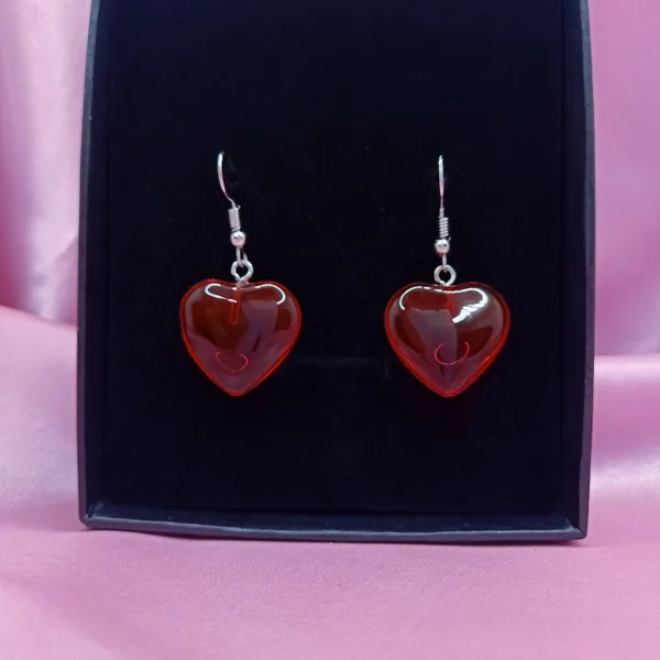 Elegant_Red_Heart_Earrings