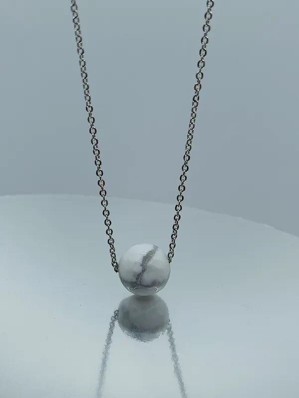Stress_and_Anxiety_Reduction,_Howlite_Pendant_(Enhances_Sleep_Quality)