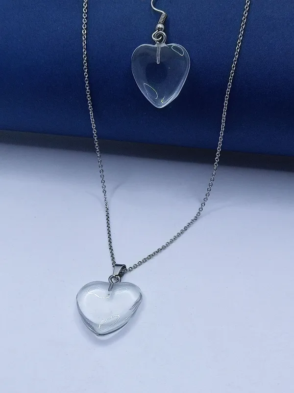 Express_Your_Self__with_Clear_Heart_Pendant_Set