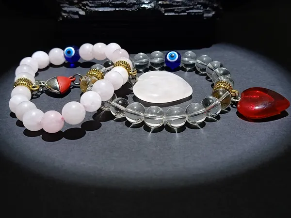 Couple_Love_Attraction,_Sphatik_&_Rose_Quads__Bracelets_(Active_Heart_Chakra)