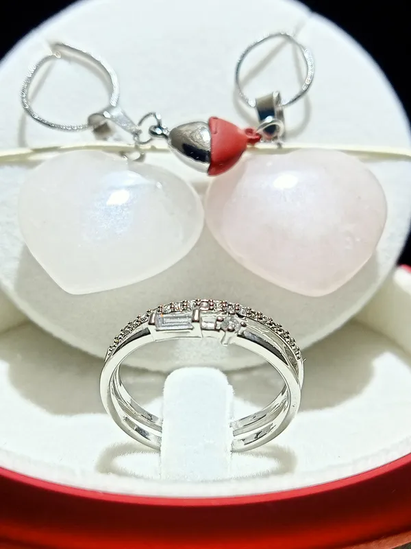 Proposal_Combo,_Couples_Love_Positive_Attraction,_Active_Heart_Chakra_(Relationship_Issues_fixed)