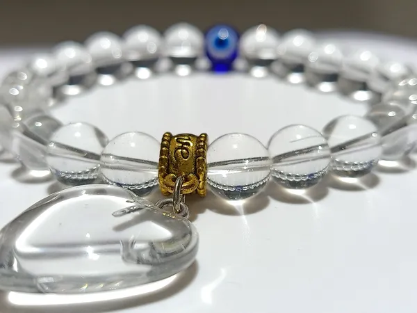 Evil_Eye_Protection_&_Emotional_balance,_Sphatik_Bracelet_(Enhanced_spiritual_awareness)
