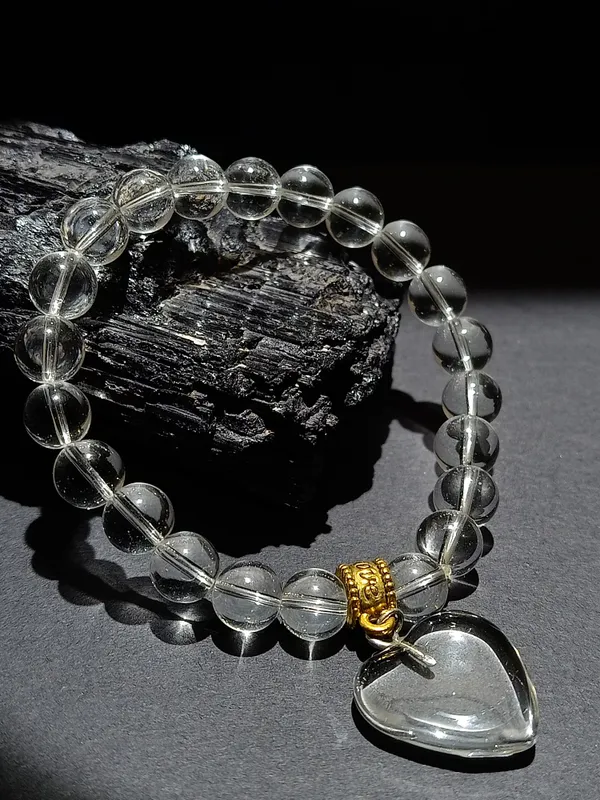 Emotional_Healing_balance_With_Mental_Peace_Sphatik_Bracelet_(Enhanced_spiritual_awareness)