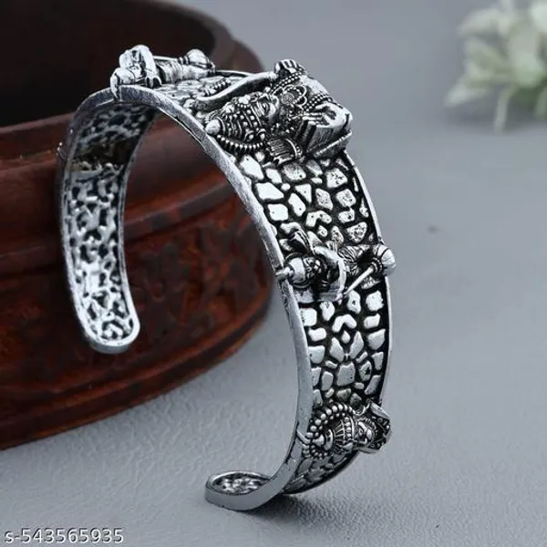 Lord_oxidised_silver_plated_kada