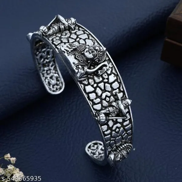Lord_oxidised_silver_plated_kada