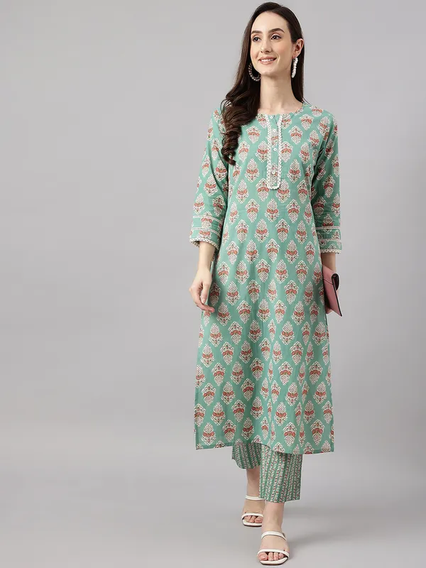 Mint_Green_Cotton_Floral_Print_Kurta_With_Pant_For_Women