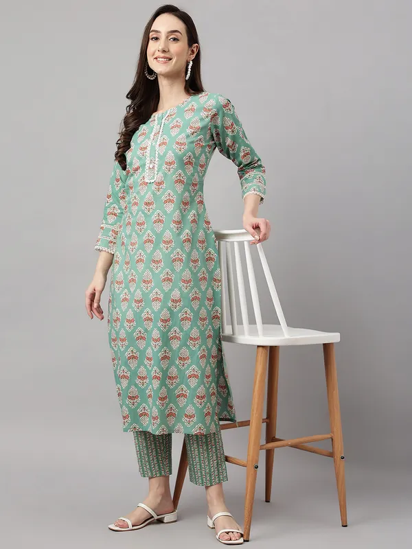 Mint_Green_Cotton_Floral_Print_Kurta_With_Pant_For_Women