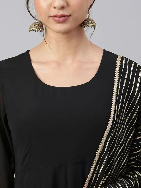 Black_Georgette_Solid_Kurta_with_and_Dupatta
