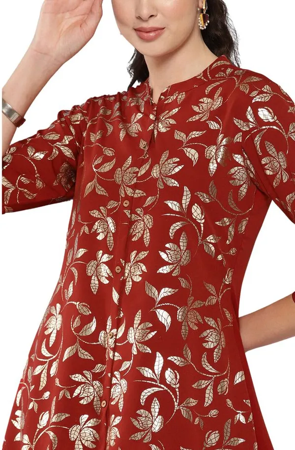 Brick_Red_Crepe_Foil_Printed_Clothing_Set