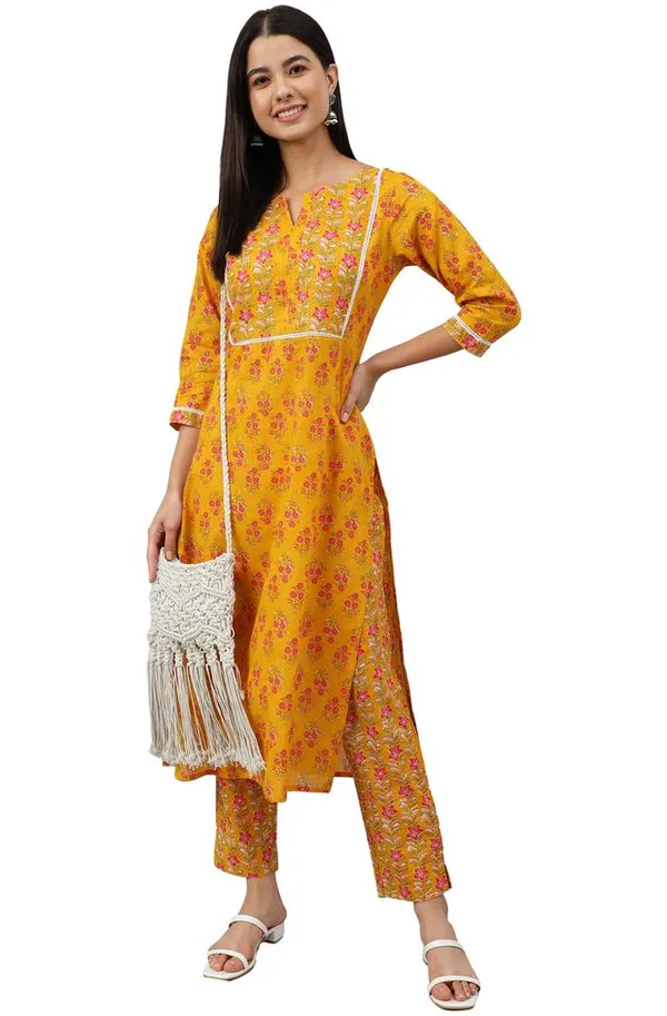 Cotton_Floral_Print_Straight_Kurta_With_Pant