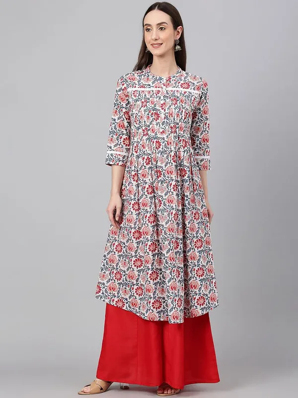 Cotton_Kurti_Flower_Print_with_Chain_Work_and_Button_Design_Pattern_3/4_Slevees