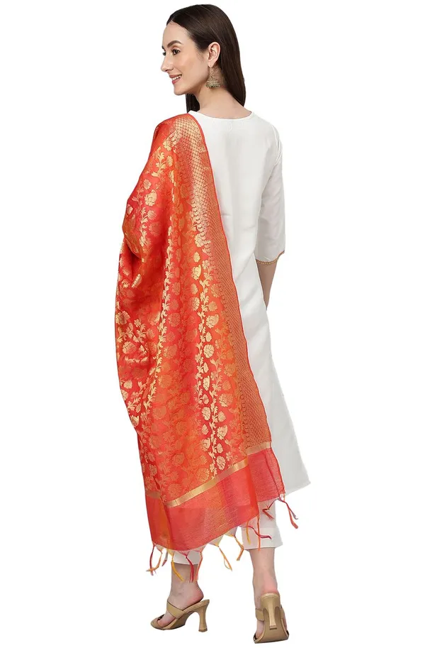 Off_White_Crepe_Silk_Solid_Kurta_with_Pant_and_Dupatta