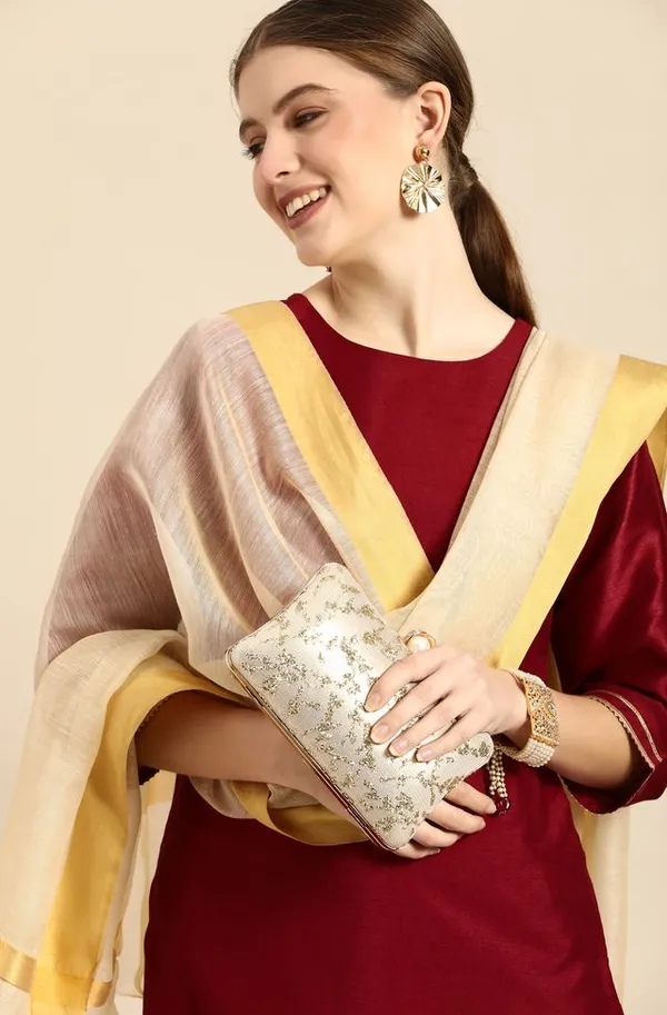 Womens_Maroon_Embroidered_Straight_Kurta_Set