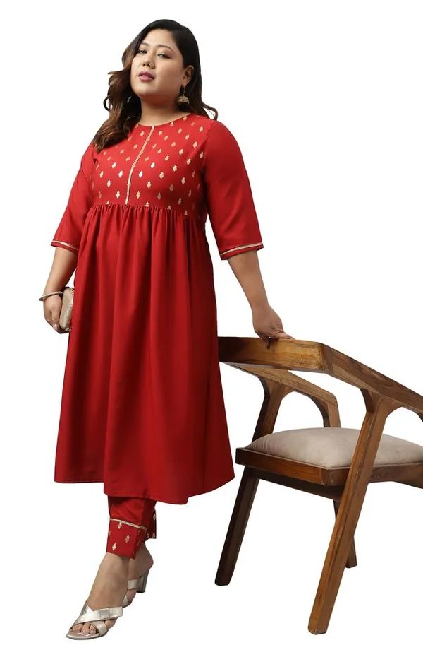 Womens_Maroon_Poly_Crepe_Ethnic_Motifs_Kurta_with_Pant
