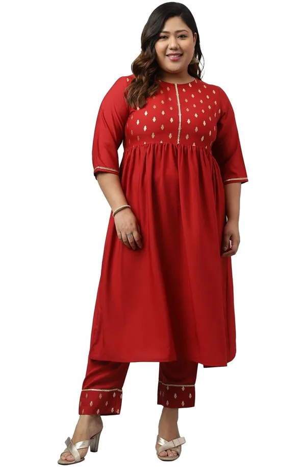 Womens_Maroon_Poly_Crepe_Ethnic_Motifs_Kurta_with_Pant