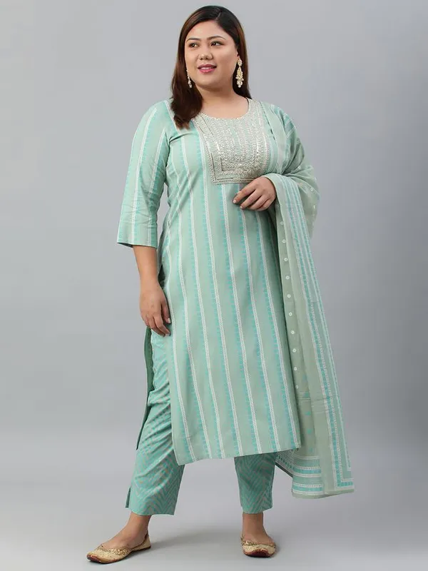 Womens_Plus_Size_Mint_Green_Rayon_Kurta_With_Pant_and_Dupatta_Plus_Size