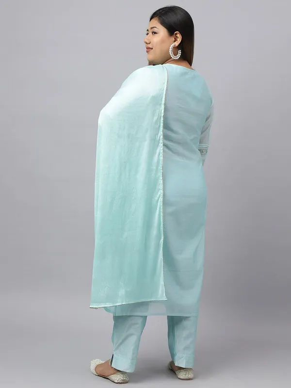 Womens_Sea_Green_Chanderi_Silk_Yoke_Embroidery_Kurta_with_Pant_and_Dupatta