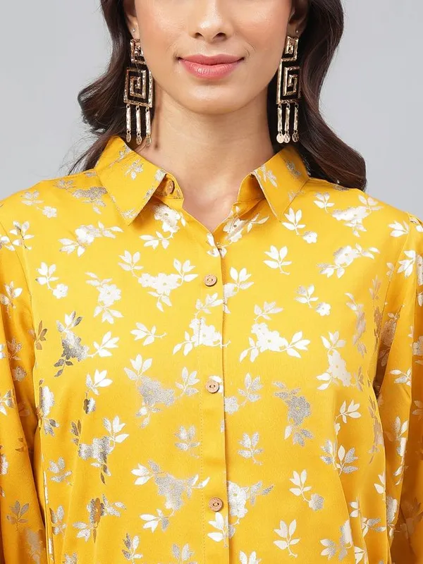 Womens_Yellow_Crepe_Foil_Printed_Co-ord_Set