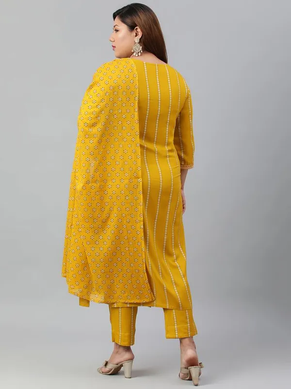 XL_LOVE_Plus_Size_Mustard_Rayon_Kurta_With_Pant_and_Dupatta