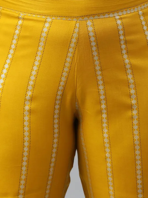 XL_LOVE_Plus_Size_Mustard_Rayon_Kurta_With_Pant_and_Dupatta