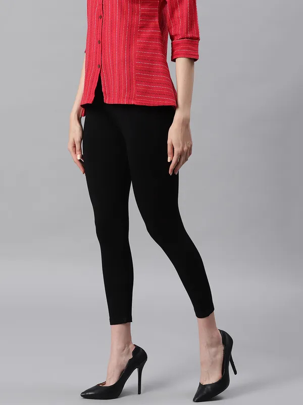 Black_and_Orange_Rayon_Blend_Leggings_With_Elasticated_Waist_For_Women_Combo_Set_(Pack_Of_2)